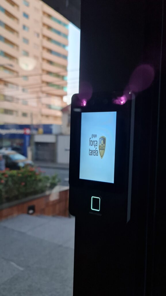 Sistema de portaria remota em Uberlândia.